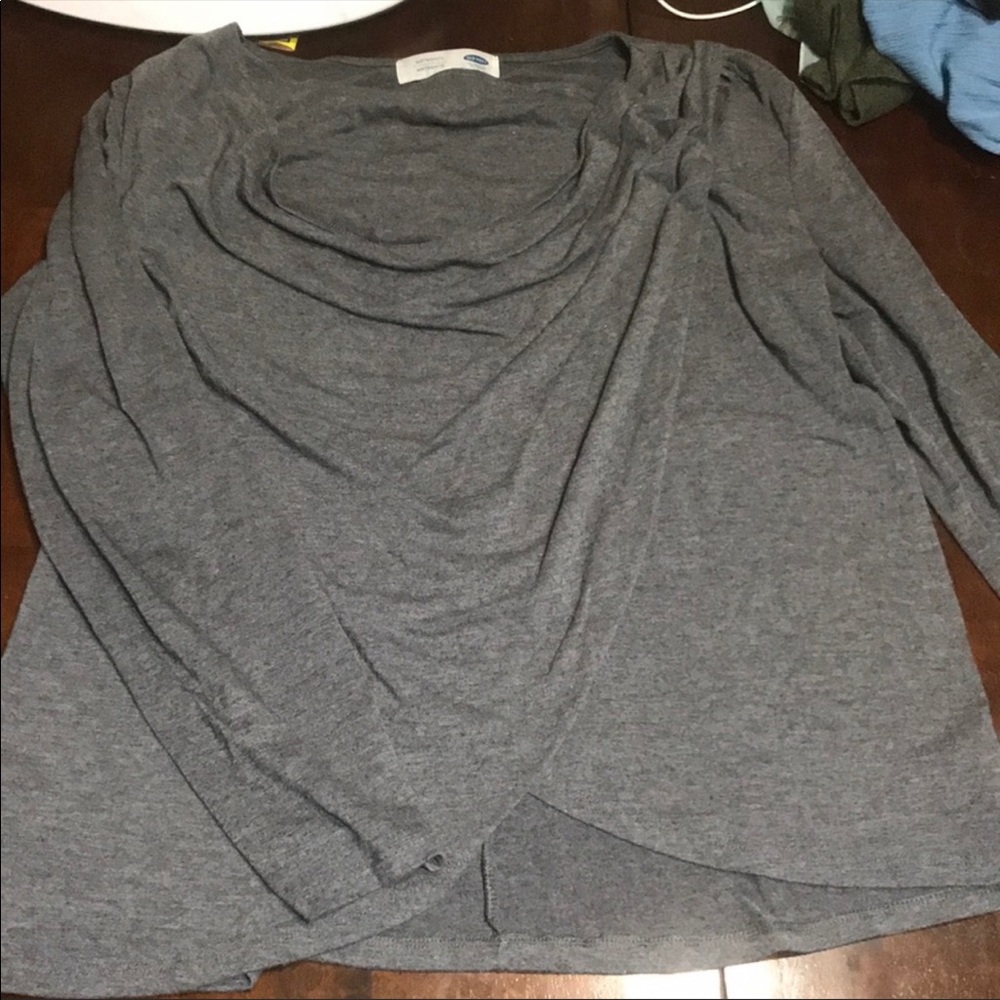 Nursing long sleeve Old Navy size L